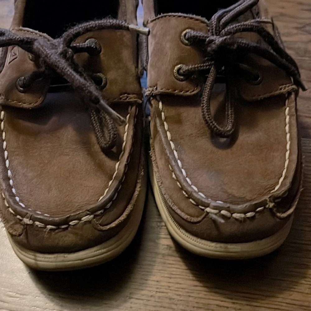 Boys sperry shoes